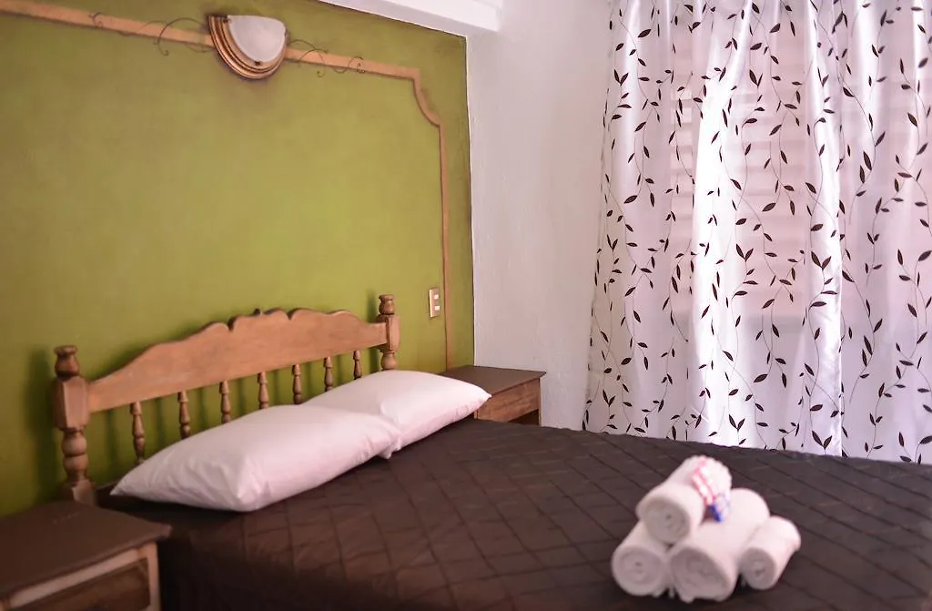 D'Margo Hotel Playa del Carmen 3*,